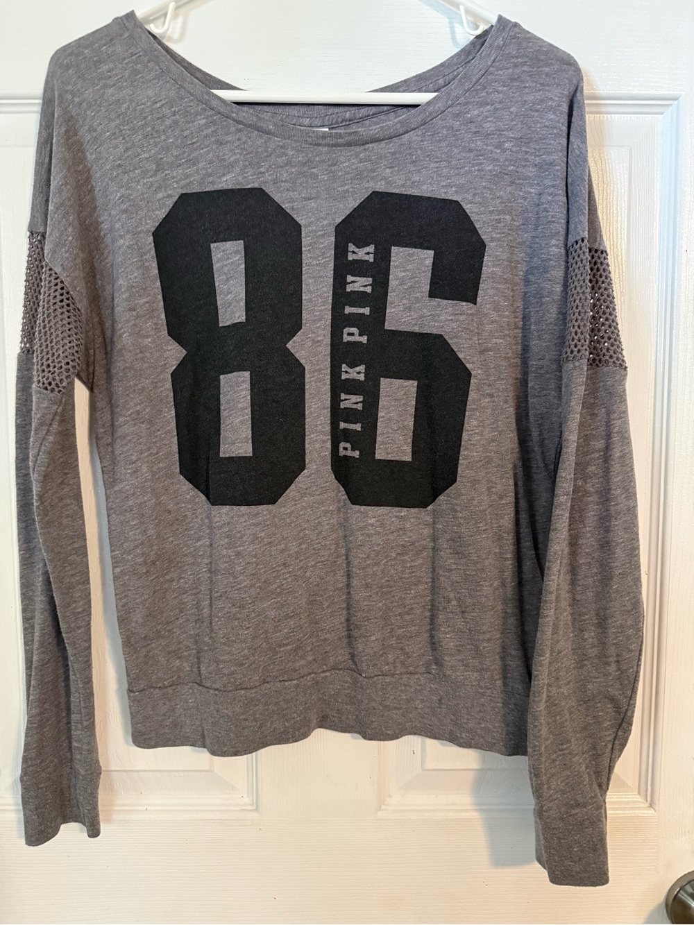 Women’s PINK Victoria's Secret Gray Crewneck Long Sleeve Size XS